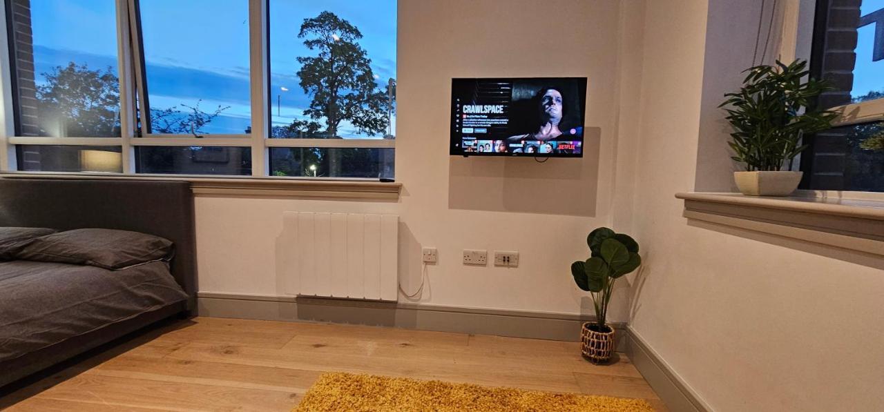 Studio Flat In Tottenham Londra Esterno foto